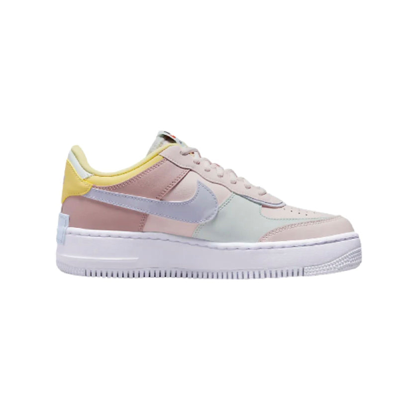 Nike Air Force 1 Shadow Rosa Pastello con Dettagli Gialli e Bianchi