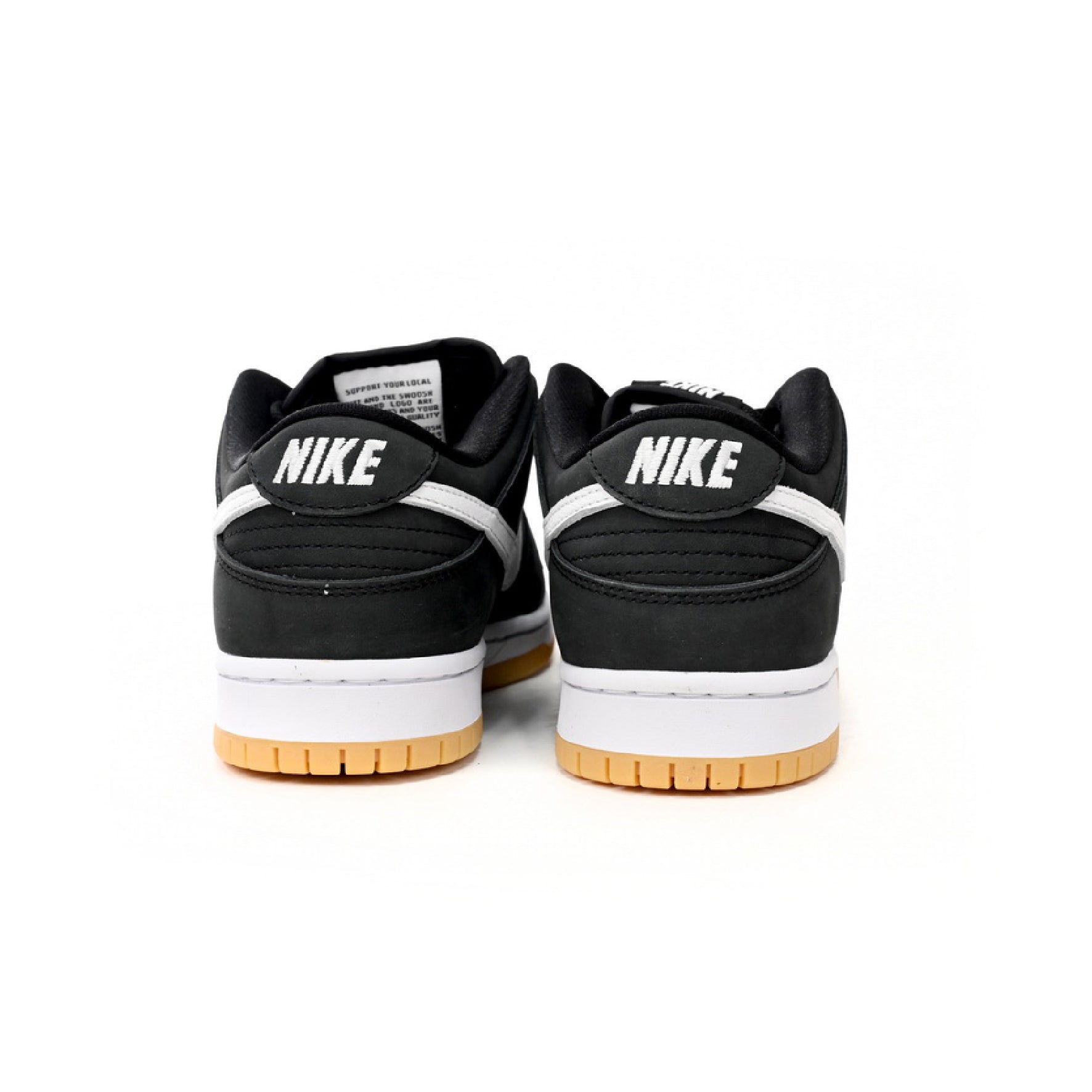 Nike Dunk Low SB Nero e Bianco Suola Gum Uomo