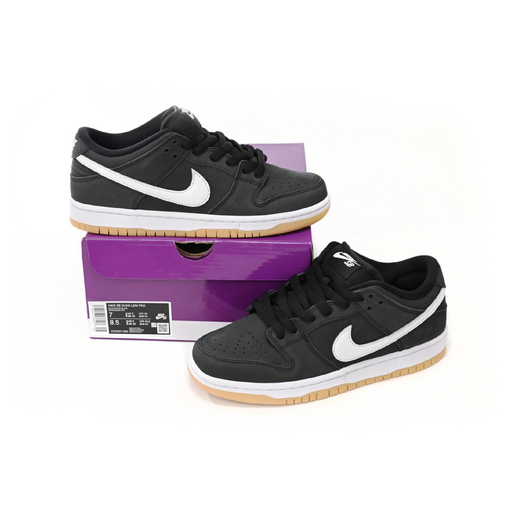 Nike Dunk Low SB Nero e Bianco Suola Gum Uomo
